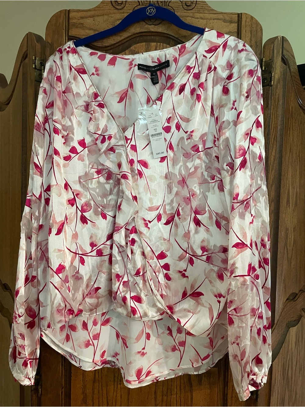 NWT White House Black Market size 12 floral blouse